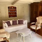 Demeure De Nyaraló